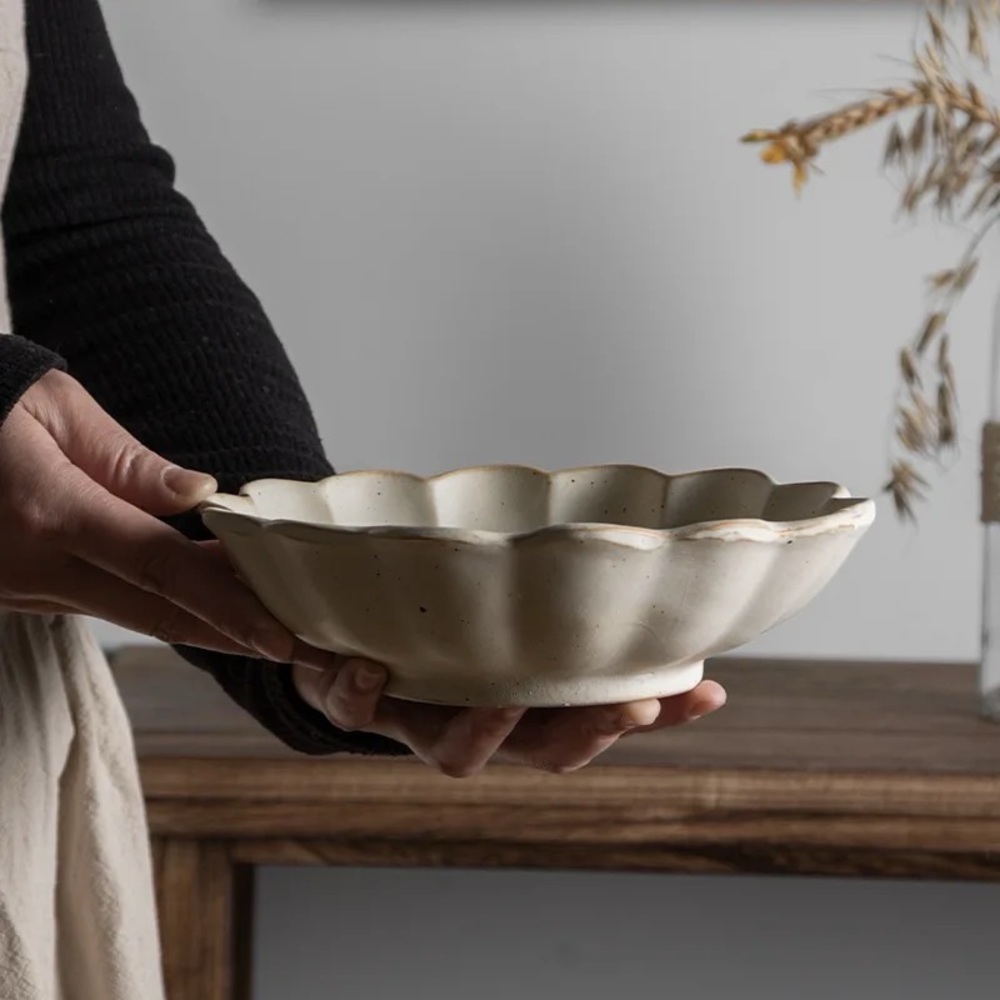 Love Ecru Rinka style bowls MADE IN JAPAN, very stylish pieces for your kitchen